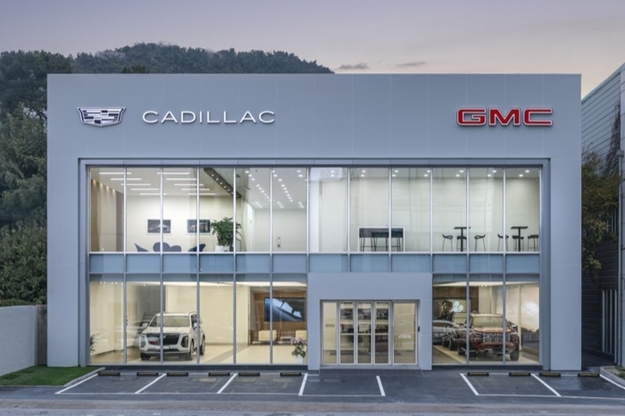 캐딜락&GMC '부산 전시장'