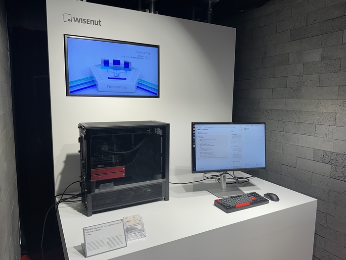 와이즈넛, 韓 NPU 탑재 AI 어플라이언스 시연