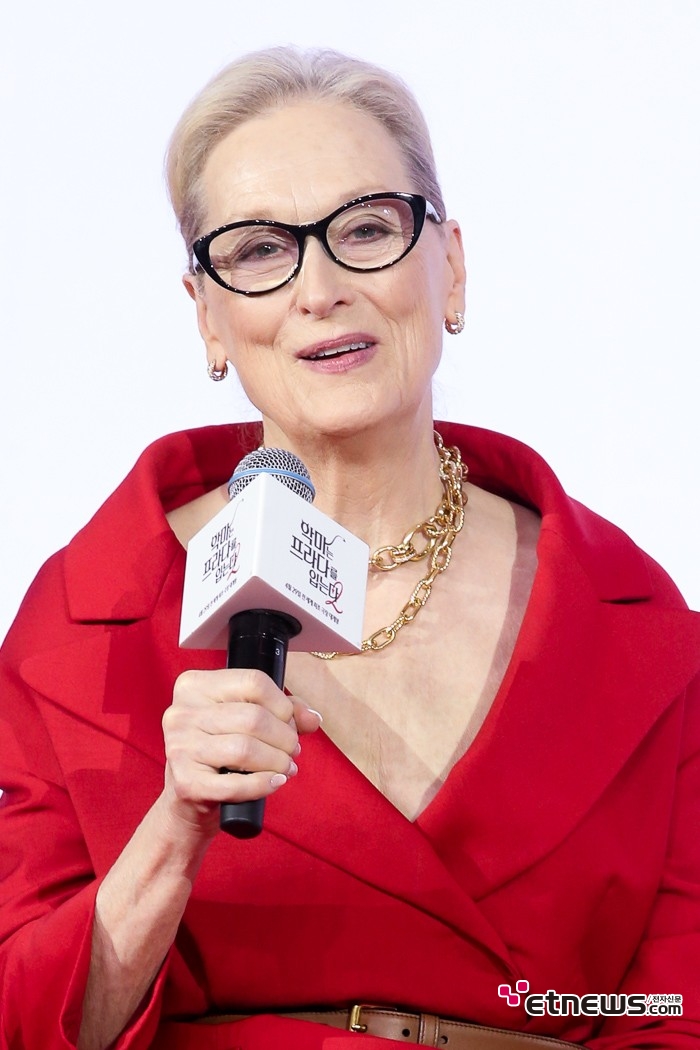 [ET포토] 메릴 스트립, '오스카상 3회 수상에 빛나는 대배우'