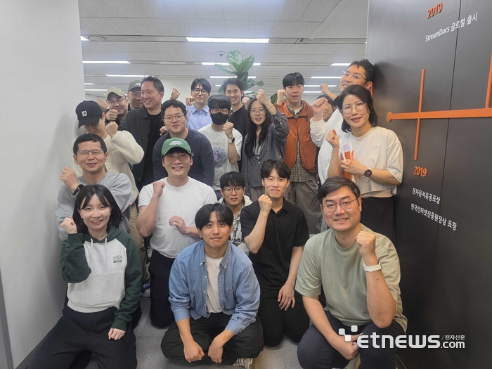 이파피루스, 전 직원 AI 툴 비용 전액 지원 속 '사내 AI 코딩 해커톤' 성료