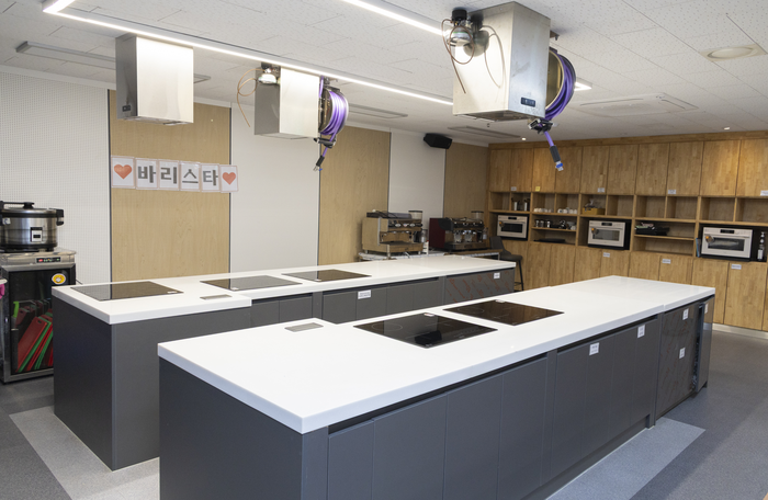 대전 대덕구 중리돌봄건강학교 내 정서 관리와 관계 형성을 위한 공유 주방(사진=보건복지부)