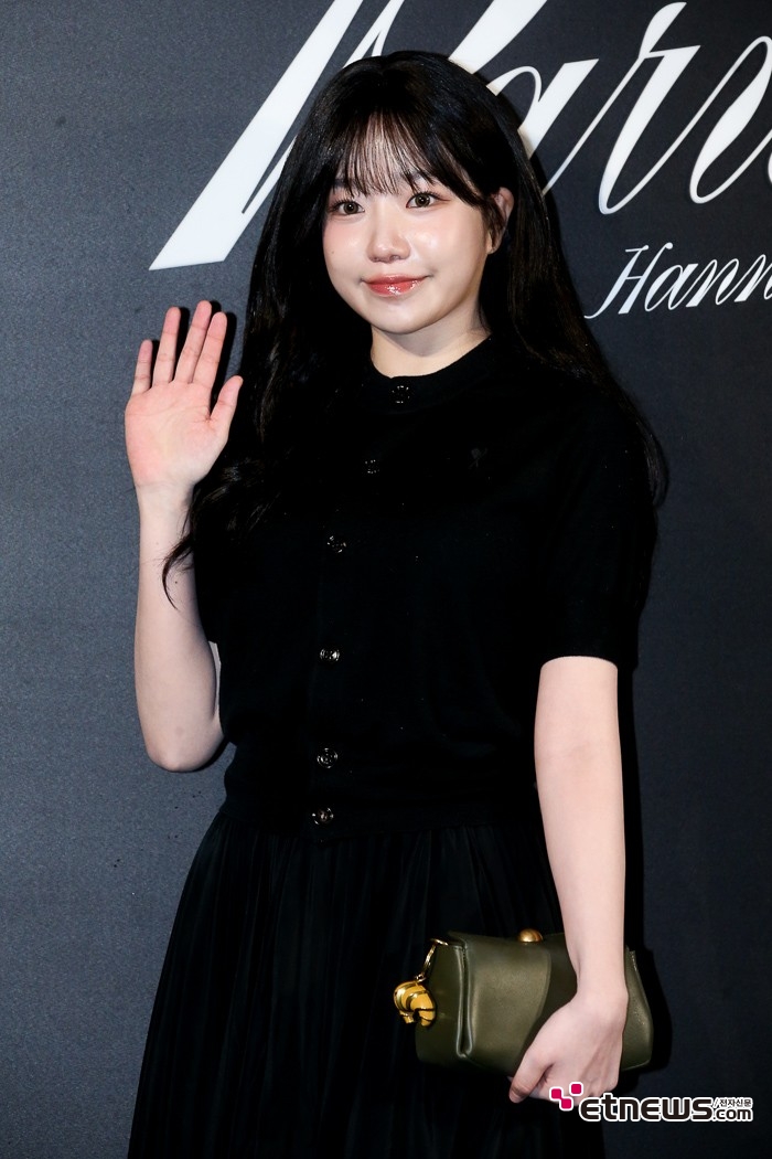 [ET포토] 조유리, '앳된 소녀 비주얼'