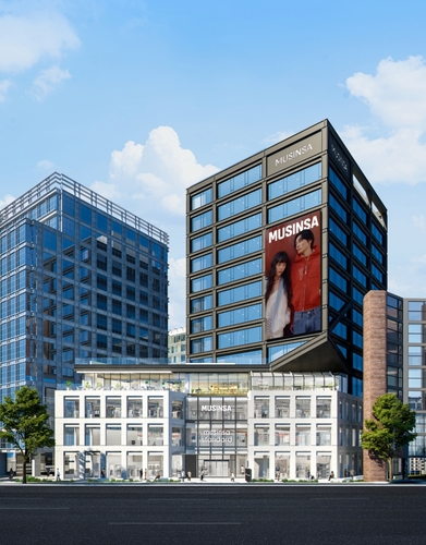 무신사, 성수에 '메가스토어'…패션·뷰티·F&B 결합 복합공간 열어