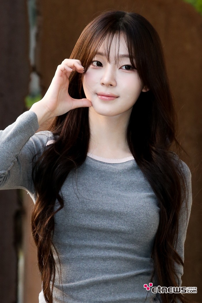 [ET포토] 이프아이 카시아, '내추럴한 청순 미모'