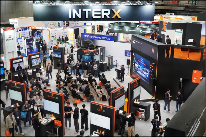 SIMTOS 2026 개막 첫날 인터엑스 부스