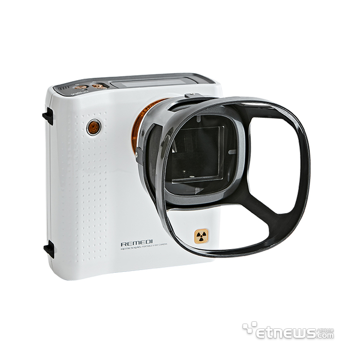 레메디의 초소형 엑스레이 '레멕스(REMEX)-KA6