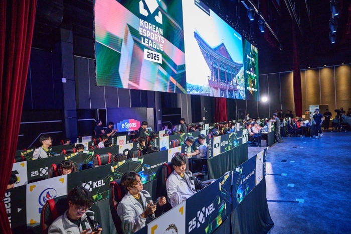 지난해 열린 2025 대한민국 e스포츠 리그 배틀그라운드 모바일 대회 개최 모습.
