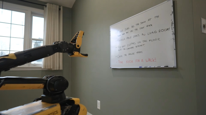 스팟이 할 일 목록을 확인하는 장면