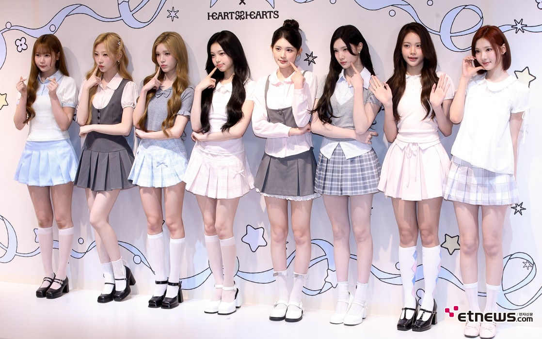 [ET포토] 하츠투하츠, '예쁨 흩날리며'