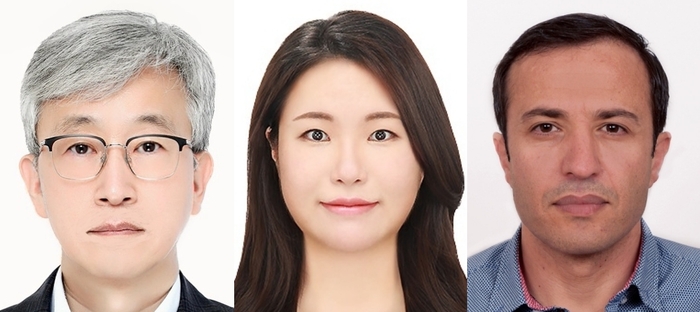 (왼쪽부터)문제일 DGIST 뇌과학과 교수, 정다혜 박사과정생, 마스트리히트 대학교 알리 자한샤히 교수