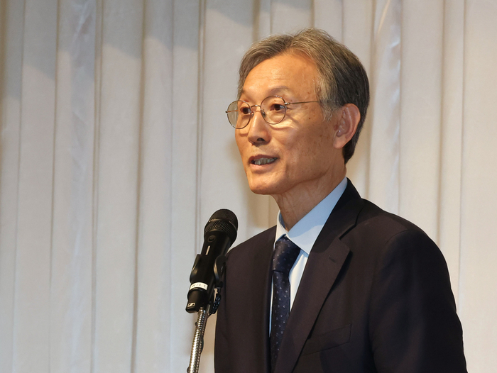 고광헌 방미심위 위원장 취임사     (서울=연합뉴스) 임화영 기자 = 고광헌 방송미디어통신심의위원회(방미심의) 위원장이 16일 서울 양천구 방송회관에서 열린 취임식에서 취임사를 하고 있다. (사진: 연합뉴스)