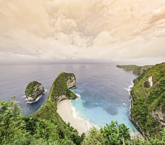 인도네시아의 대표적인 관광지 발리에서 일부 매립장이 운영을 중단하면서 주민들이 몸살을 앓고 있다. 사진=SCMP