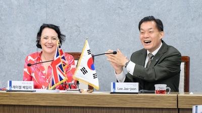 기사 썸네일
