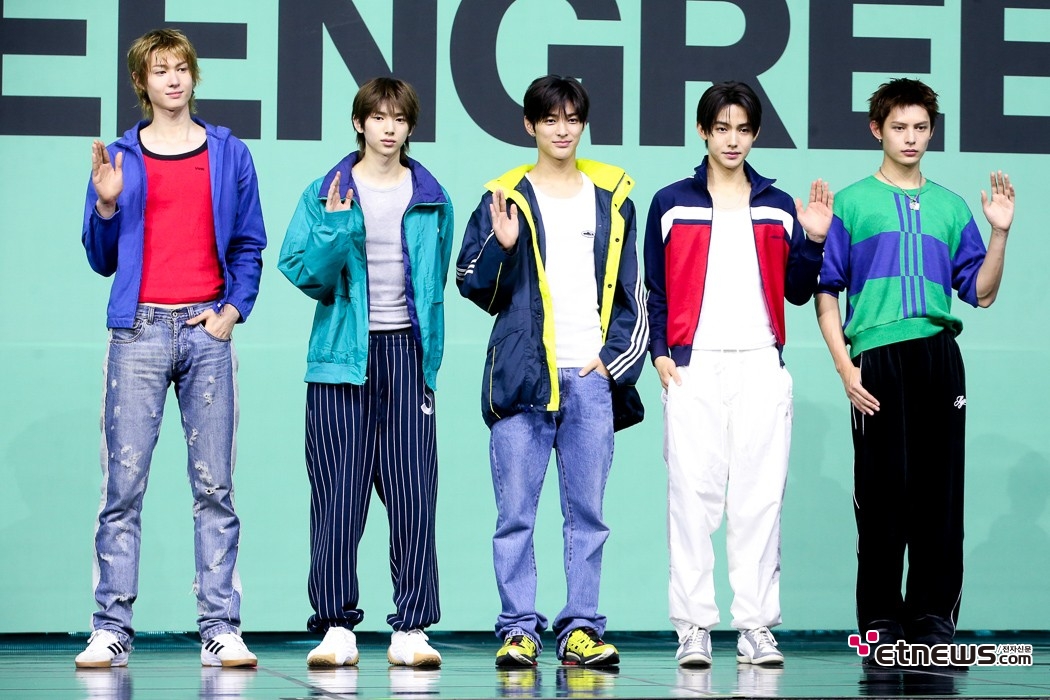 [ET포토] 코르티스, '새 앨범 선주문 200만장~대세로 가는 아이돌 그룹'