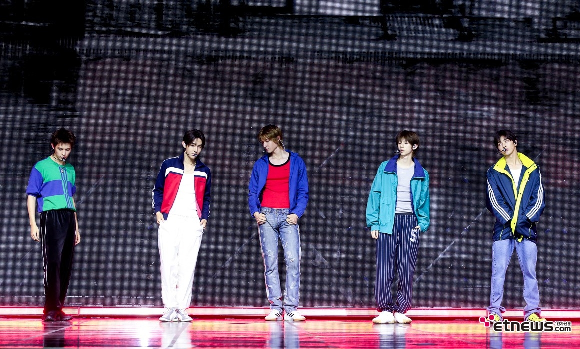 [ET포토] 코르티스, '핫한 컴백'