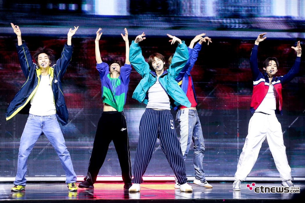 [ET포토] 코르티스, '프리덤~'