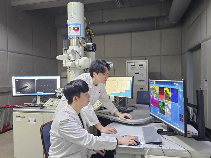 한국원자력연구원이 감시시편을 활용한 장기 정지 원전 설비 대기부식 평가 기술을 개발했다.