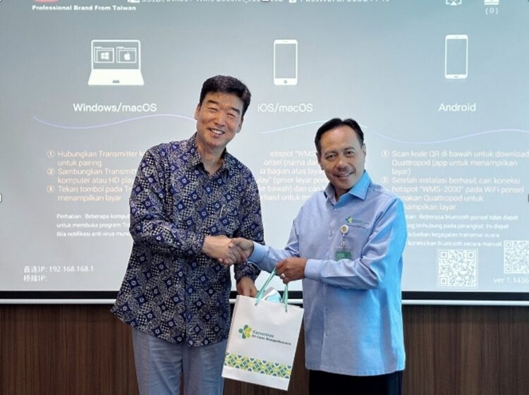 (왼쪽부터)이재운 SCL 산하 하나로의료재단 전무와 수프리안토 인도네시아 국립 RSCM병원 대표원장.