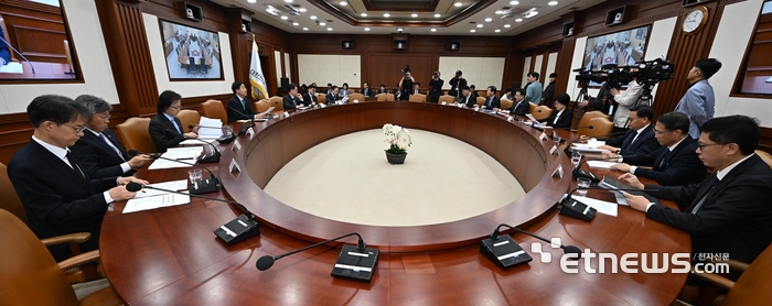 [포토] 정부, 오늘 오후7시 4차 석유 최고가격 발표