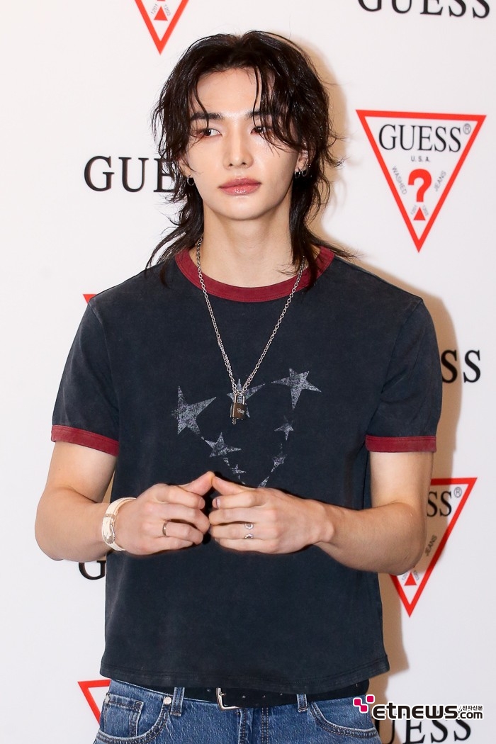 [ET포토] 스트레이키즈 현진, '스웨그~'