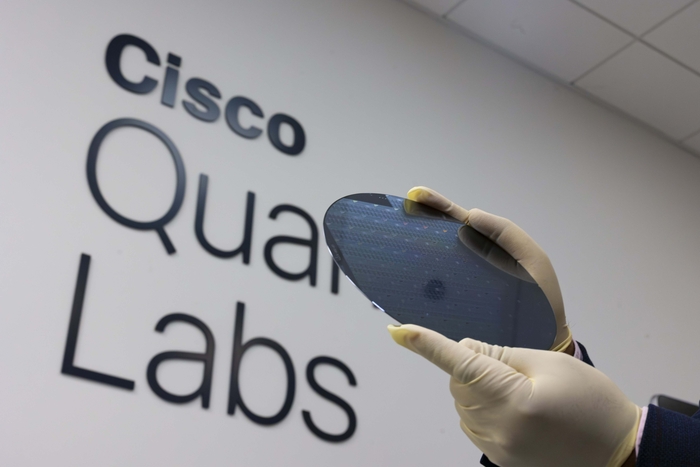 시스코, 양자컴퓨터 간 '언어 장벽' 넘는 스위치 공개