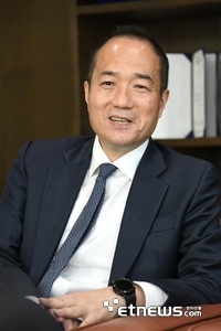 [김태형의 혁신의기술] 〈51〉AI의 속도, 기술의 '가속'보다 중요한 것은 받아들이는 '자세'(하)