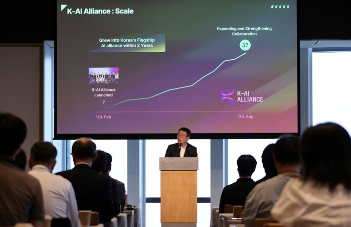[단독] SK, AI 연합군 'K-AI 얼라이언스' 그룹서 직접 챙긴다