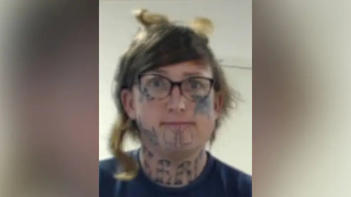 지난 2014년 여자친구를 폭행해 사망에 이르게 한 혐의로 1급 과실치사 유죄를 선고받은 제라 롤라 좀비(본명 대니얼 리 스미스) 머그샷. 사진=미국 오리건주 교정국