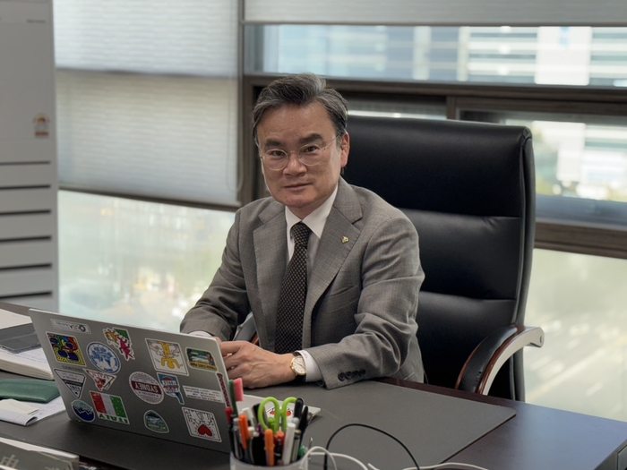 신정훈 비투지 대표