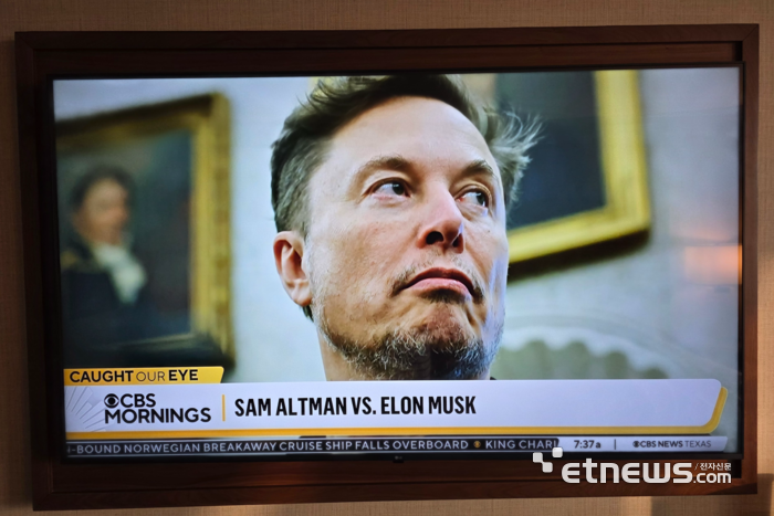 오픈AI 둘러싼 샘 올트먼-일론 머스크 소송전 본격화