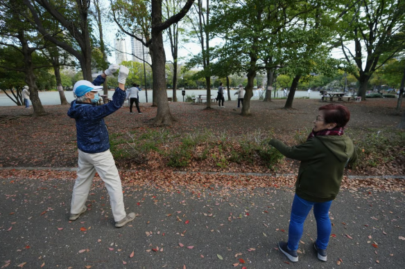 일본에서 10분 아침 운동인 '라디오 체조(Radio Taiso)'가 초고령 사회를 떠받치는 중요한 요소로 주목받고 있다. 사진=SCMP