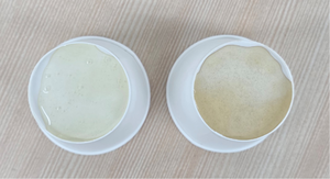 진품 내용물은 맑고 투명한데 비해, 가품 내용물은 불순물이 섞여 혼탁하다.
