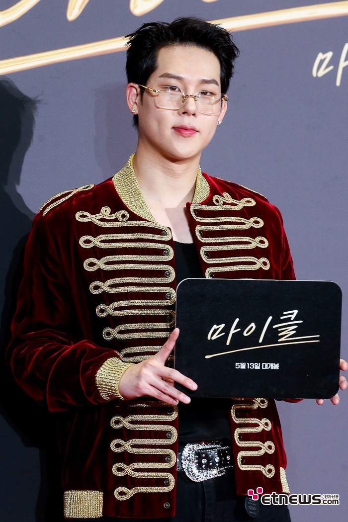 [ET포토] 몬스타엑스 셔누, '마이클은 나의 영웅'