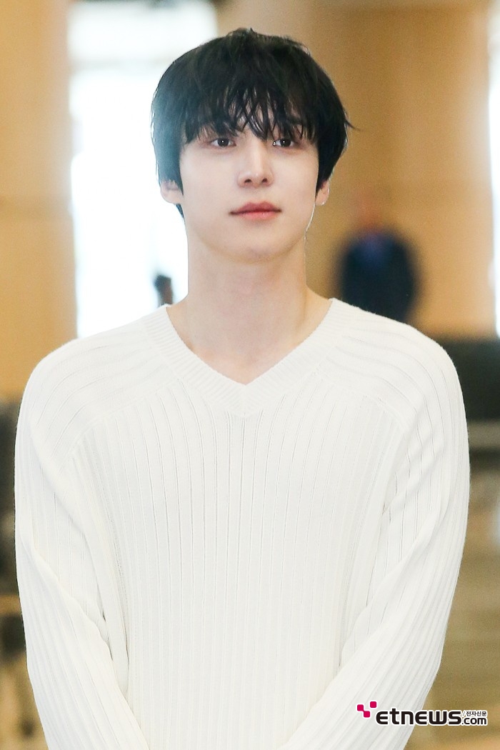 [ET포토] 에이티즈 윤호, '신비롭게 반짝'