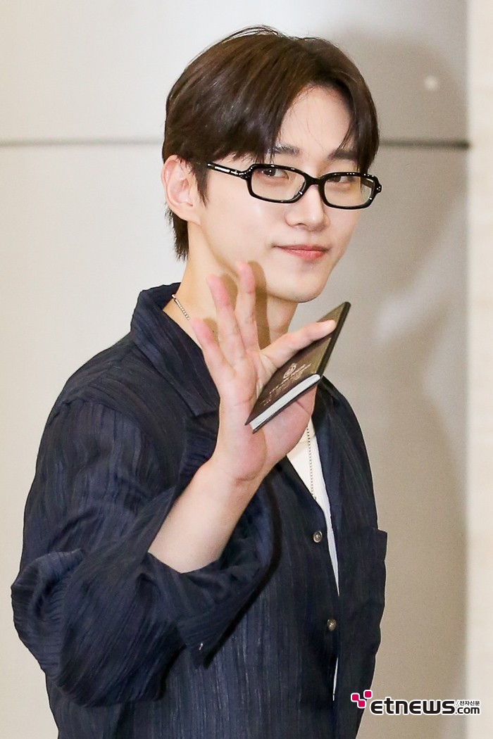 [ET포토] 이준호, '심멎 눈맞춤'