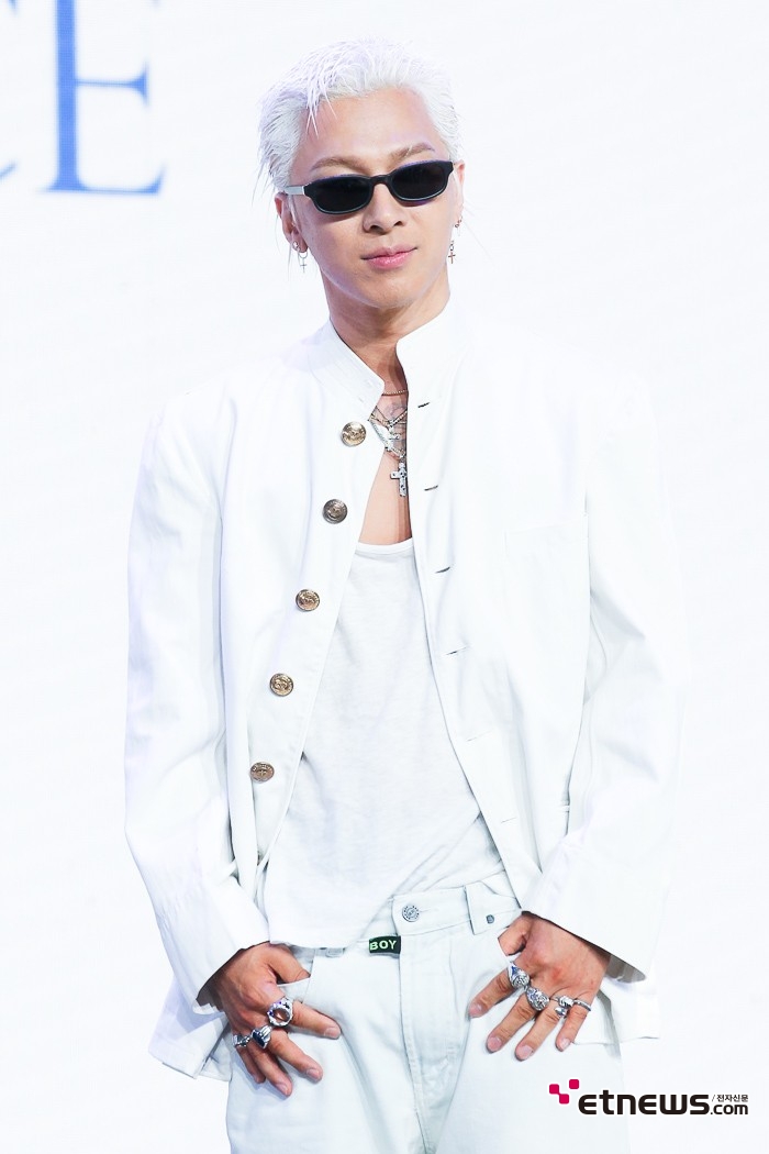 [ET포토] 태양, '9년만에 4집 앨범 QUINTESSENCE'