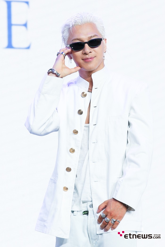 [ET포토] 태양, '멋짐 장착'