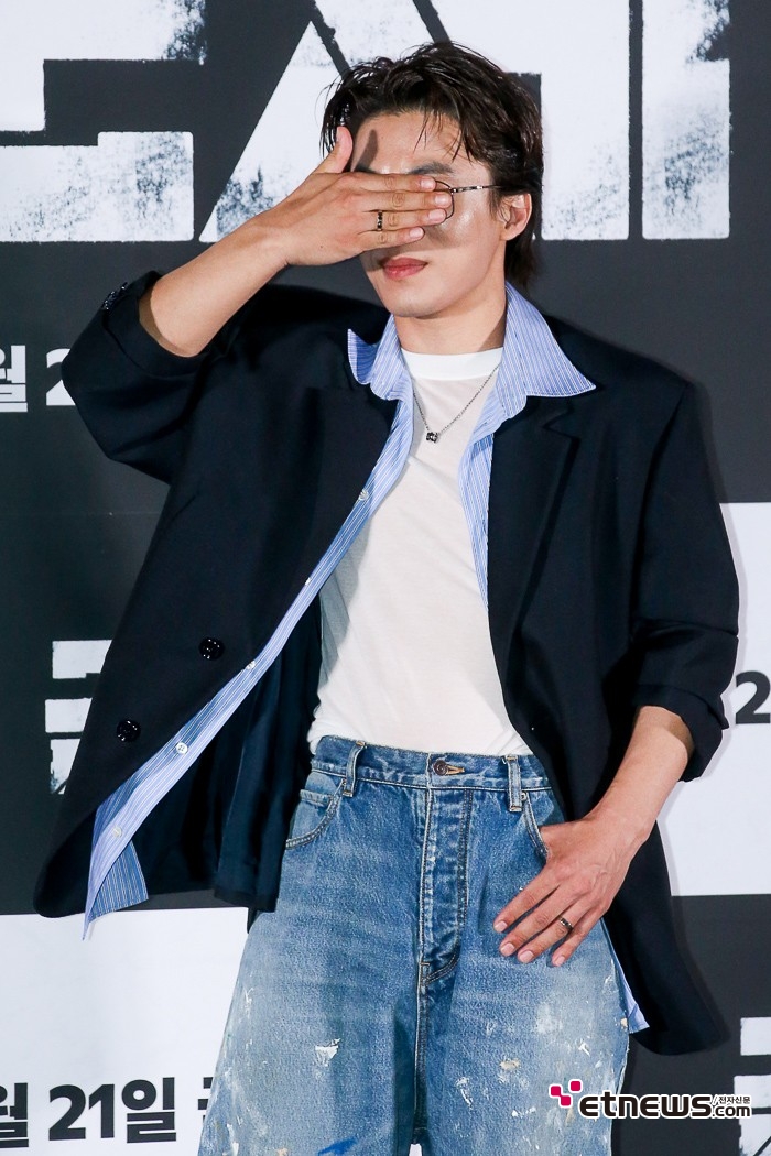 [ET포토] 구교환, '보기 싫어~좀비'