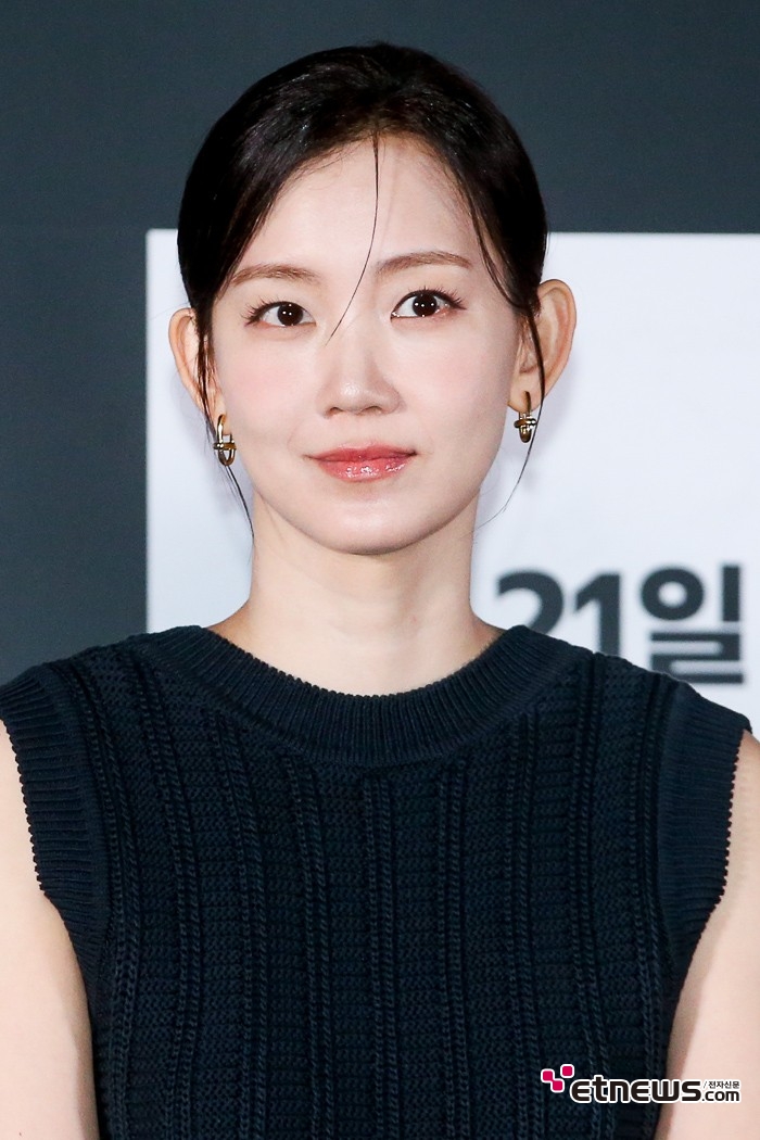 [ET포토] 신현빈, '실물이 우월한 미모'