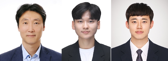 (왼쪽부터) 김기훈 포스텍 교수, 석사과정 변준섭 씨, 황준석 석사