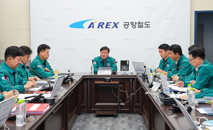지역사고수습본부 개소 모습(훈련상황)(가운데 박대수 공항철도 사장) 사진=공항철도