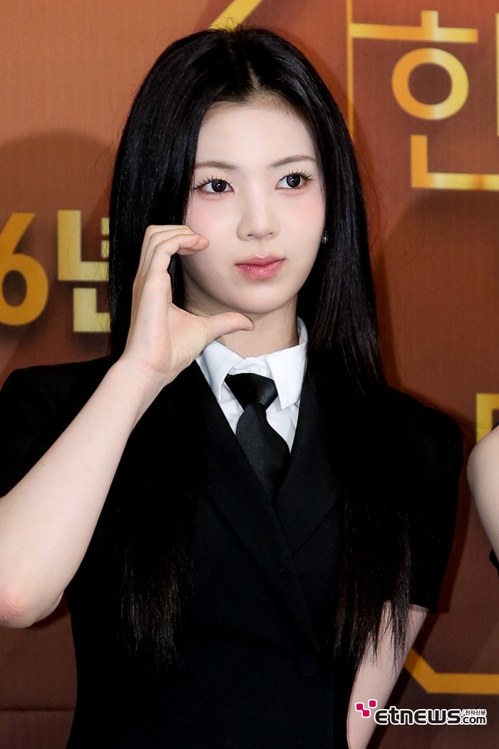 [ET포토] 이프아이 미유, '선명한 예쁨'