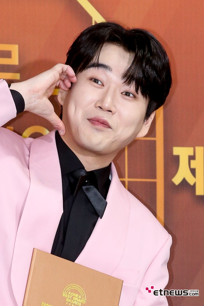 [ET포토] 황영웅, '유쾌하게 볼하트'