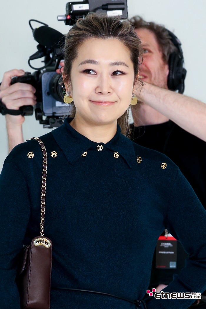 [ET포토] 메기강, '입가에 미소'