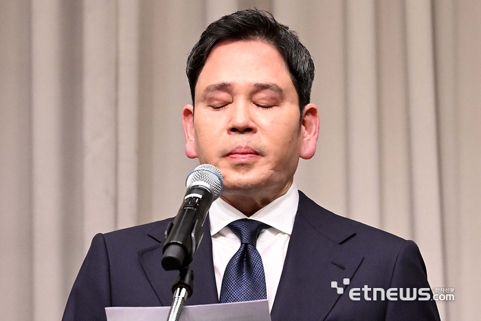 [포토] 스타벅스 논란 관련 사과문 발표하는 정용진 신세계그룹 회장