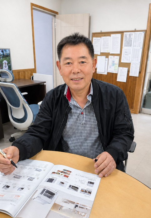 김홍교 신진상사 대표. 사진=신진상사