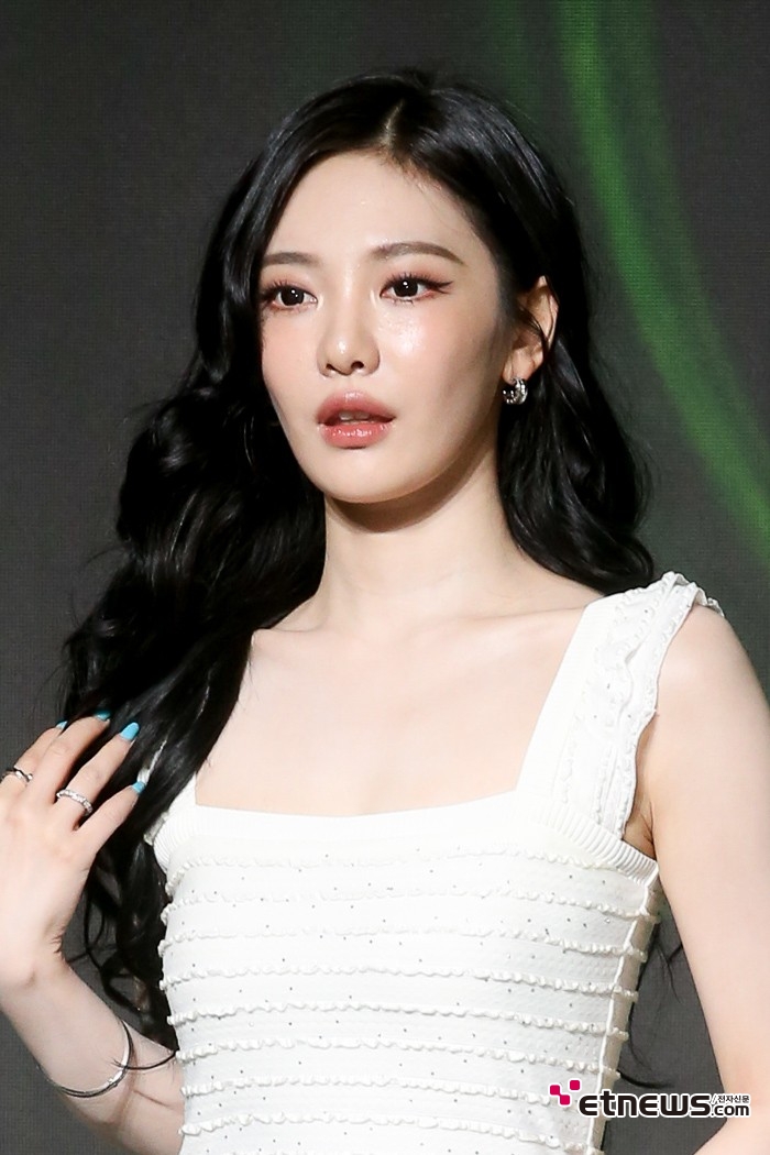 [ET포토] 에스파 닝닝, '흑발 미모'