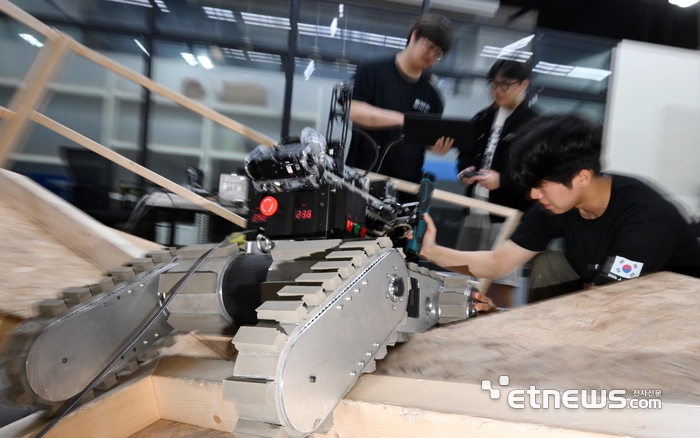 [포토] 2026로보컵 승리를 향한 로빛 로봇게임단