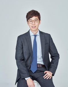 [기고] AI 시대의 커머스 생존법: '검색'은 내어주고 '발견'과 '경험'을 기획하라
