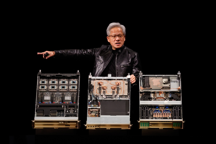 [포토] 베라 루빈과 베라 CPU 선보이는 젠슨 황